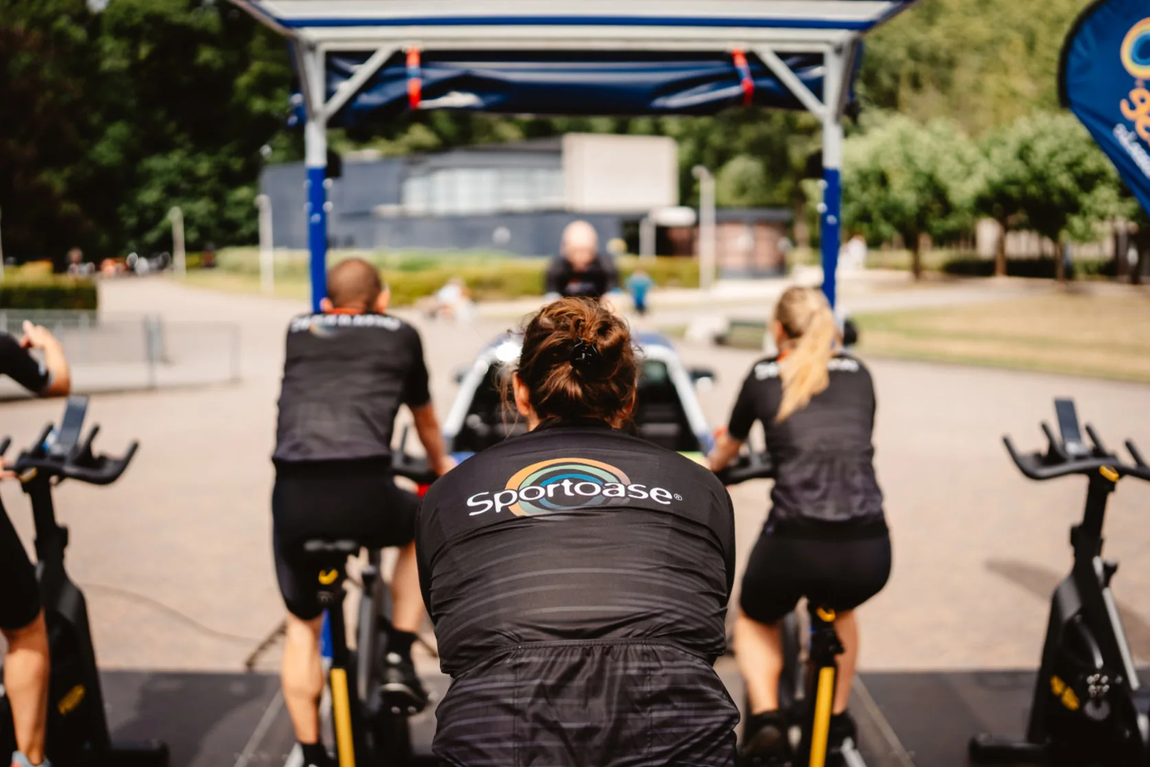 Deelnemers tijdens Spinning On Tour